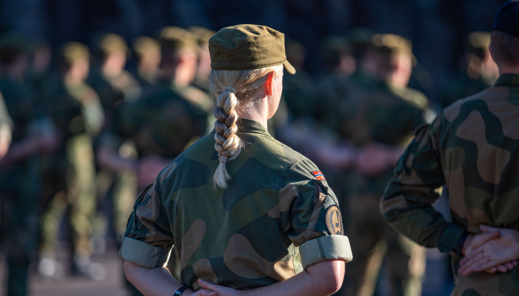 KVINNEANDEL: Siden innføringen av allmenn verneplikt i 2015 er det nå rekordhøy kvinneandel i Sjø- og Luftforsvaret. KVINNEANDEL: Siden innføringen av allmenn verneplikt i 2015 er det nå rekordhøy kvinneandel i Sjø- og Luftforsvaret.