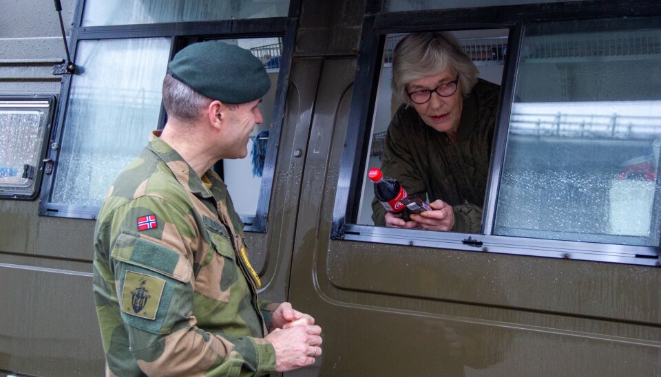 I 2018 kjørte Astrid Birkelund Hansen 165 mil for å stille med kantine under Nato-øvelse. Da hun kom hjem, hadde hun bare igjen tre bokser snus.