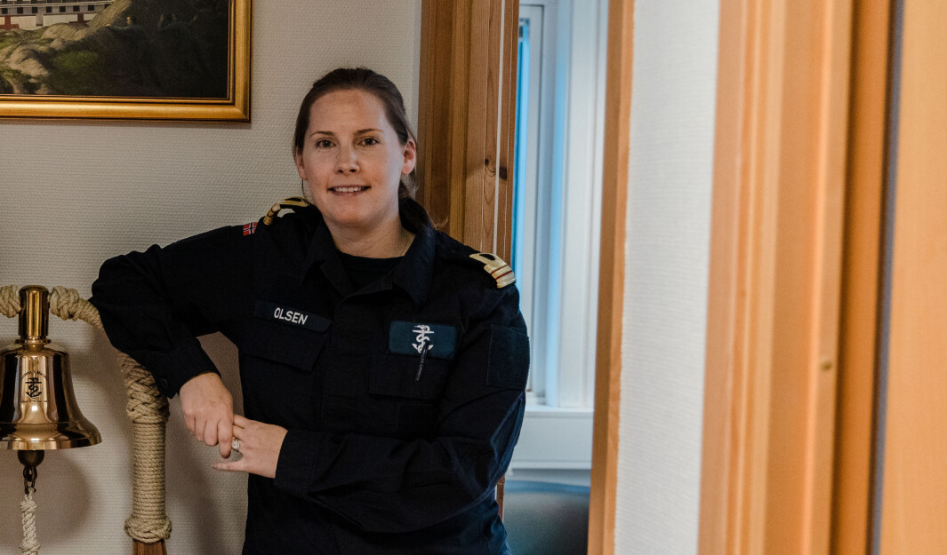 Maren Olsen er marinelege på Haakonsvern. Maren Olsen er marinelege på Haakonsvern.