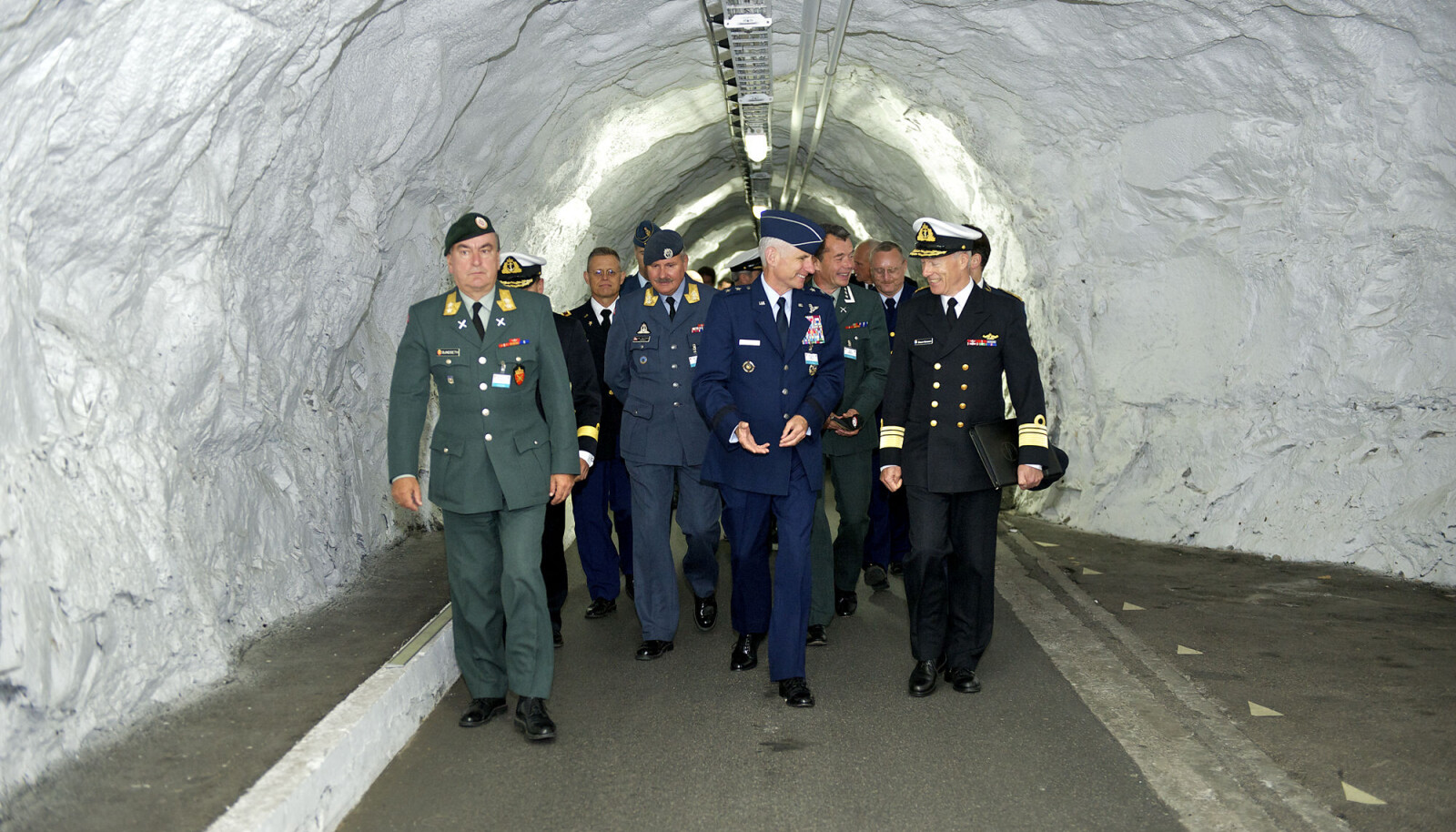 Fra nordområde konferansen i Bodø september 2012
På vei inn tunnellen til FOH reitan Fra nordområde konferansen i Bodø september 2012
På vei inn tunnellen til FOH reitan