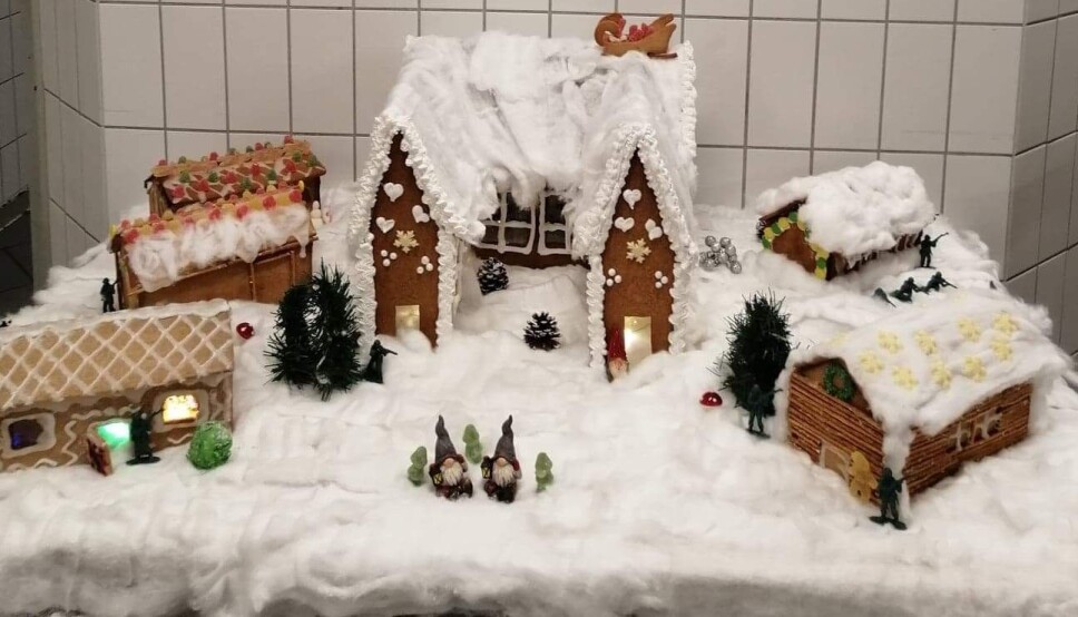Årets pepperkake-leir som står i messa på Terningmoen.