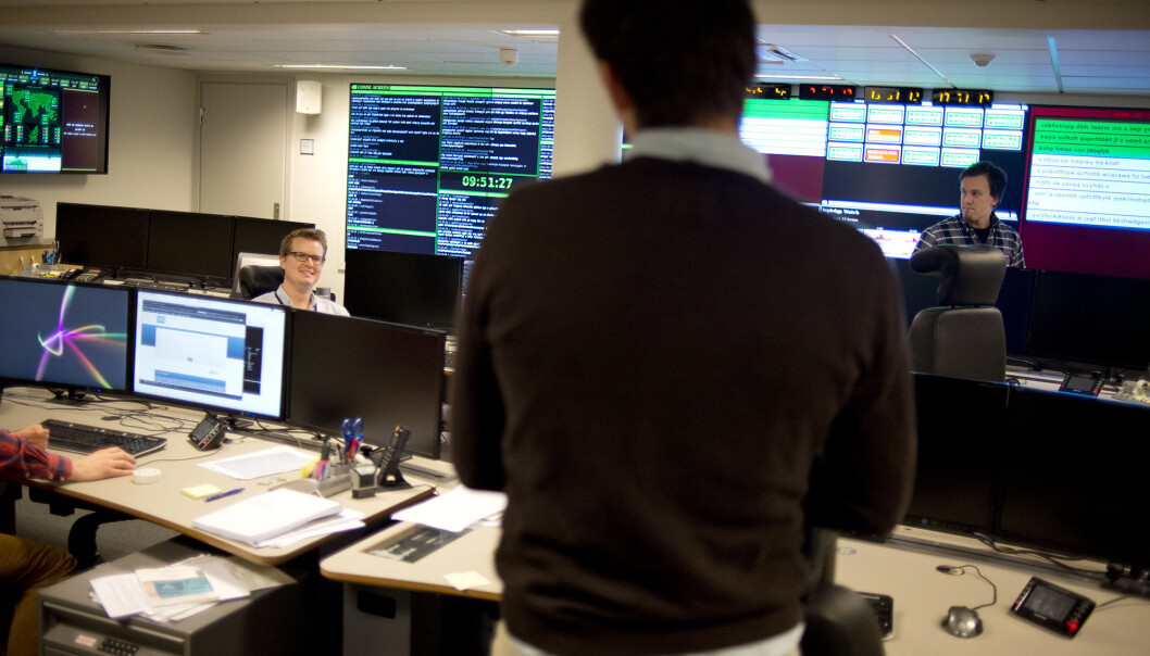 OPPDAGE: I lys av dagens trusselbilde må man også være i stand til å detektere trusselaktørene innenfor egne datanettverk, ikke bare på utsiden Dette bildet er fra en tidligere reportasje om Nasjonal sikkerhetsmyndighet (NSM). OPPDAGE: I lys av dagens trusselbilde må man også være i stand til å detektere trusselaktørene innenfor egne datanettverk, ikke bare på utsiden Dette bildet er fra en tidligere reportasje om Nasjonal sikkerhetsmyndighet (NSM).
