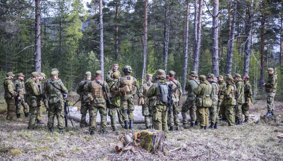 FERIEPENGER: Tidligere i år fikk heimevernssoldater utbetalt feriepenger, men Forsvarsdepartementet vil ikke dekke saksomkostningene til soldatene som tok staten for retten. Her ser vi soldater fra HV-08.