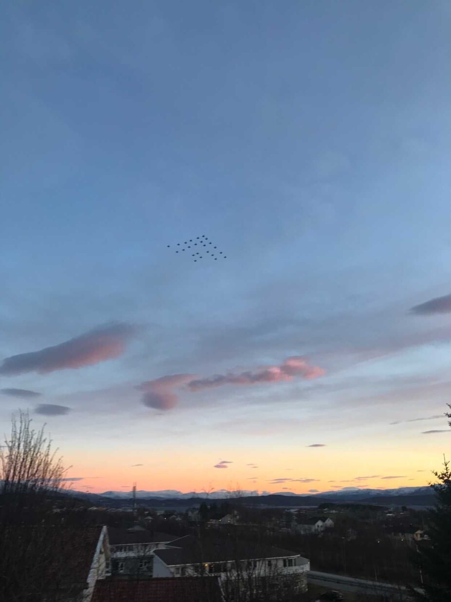 F-16 flyr over Bodø.
