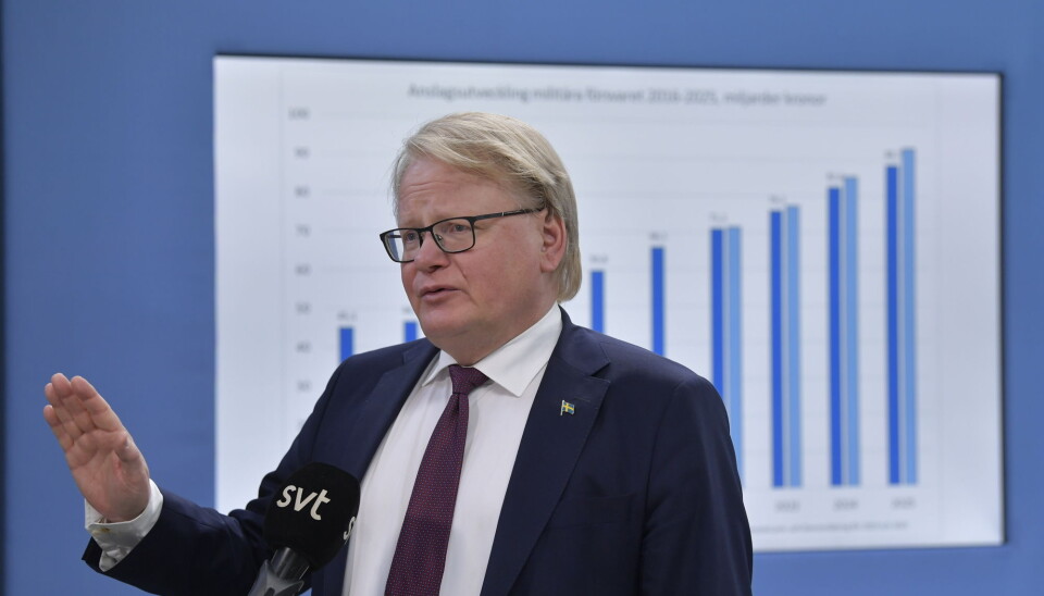 Flertallet for en svensk Nato-opsjon preget debatten i Riksdagen mandag.