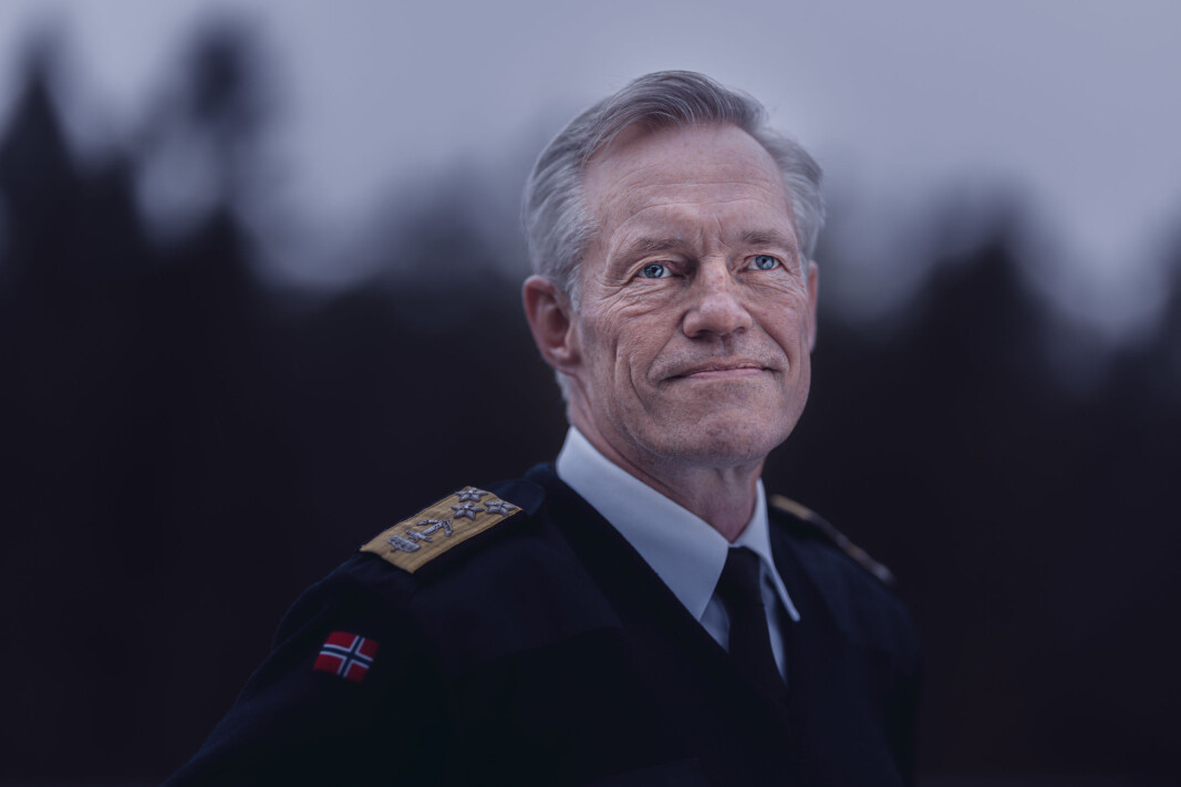 Nils Andreas Stensønes, sjef for Etterretningstjenesten fotografert på Lutvann leir. Foto: Krister Sørbø, Forsvarets forum Nils Andreas Stensønes, sjef for Etterretningstjenesten fotografert på Lutvann leir. Foto: Krister Sørbø, Forsvarets forum