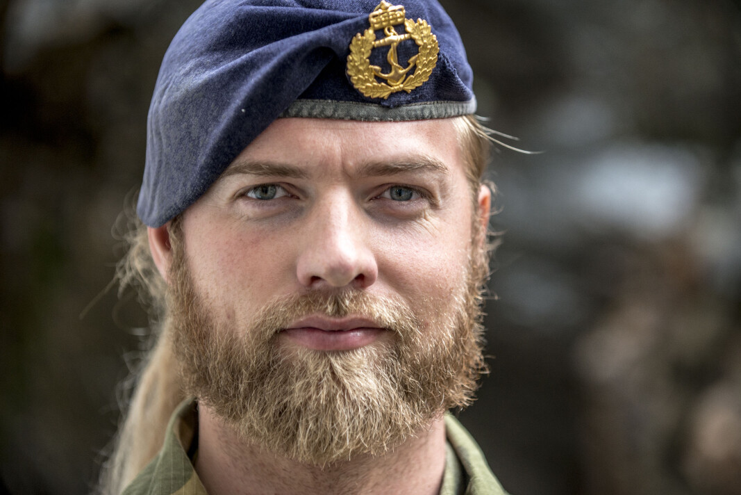 Lasse Løkken Matberg er idrettsoffiser på Madla. Nå stiller han opp som deltager i Farmen kjendis. Lasse Løkken Matberg er idrettsoffiser på Madla. Nå stiller han opp som deltager i Farmen kjendis.