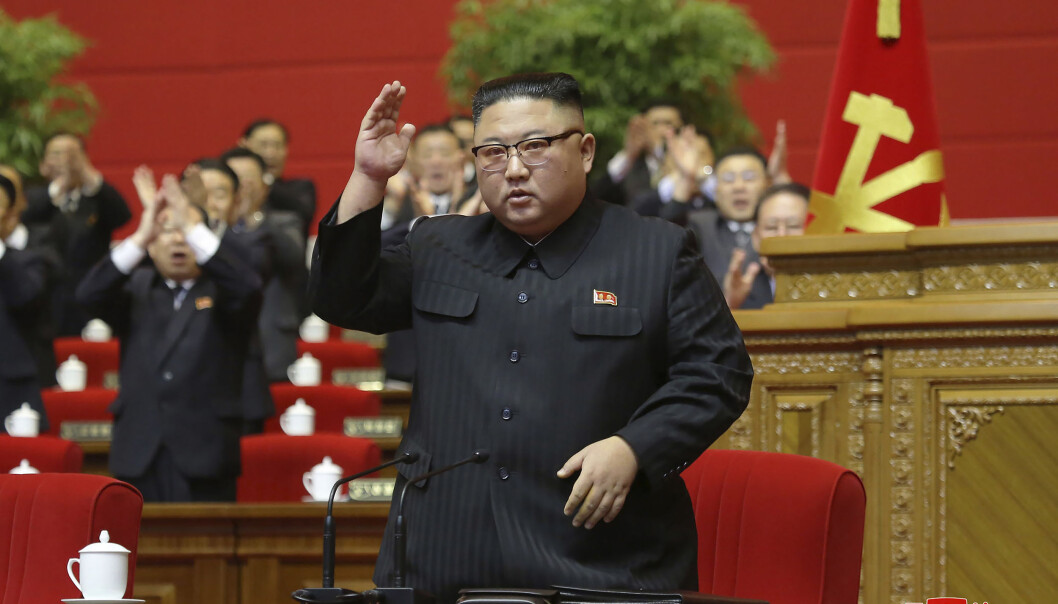– Samtidig som vi styrker vår evne til å avskrekke med atomvåpen, må vi gjøre alt vi kan for å bygge det sterkest mulige forsvaret, sa Kim Jong-un i sin avslutningstale på kongressen for Nord-Koreas kommunistparti. – Samtidig som vi styrker vår evne til å avskrekke med atomvåpen, må vi gjøre alt vi kan for å bygge det sterkest mulige forsvaret, sa Kim Jong-un i sin avslutningstale på kongressen for Nord-Koreas kommunistparti.
