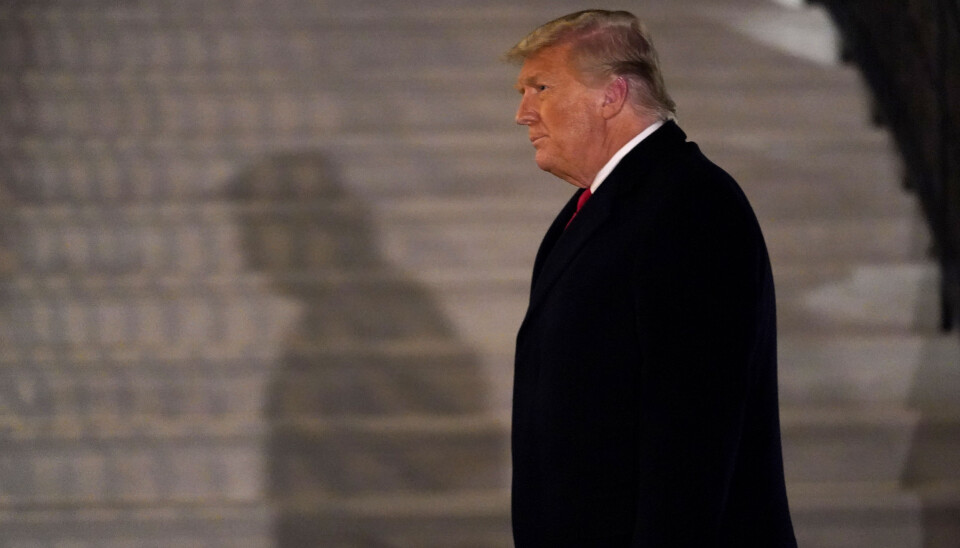 President Donald Trump har ikke tatt noe ansvar for stormingen av Kongressen, men oppfordrer alle amerikanere til å avstå fra vold og vandalisme.