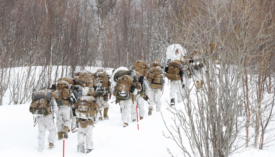 ØVELSE: Vi må evne å forsvare Norges suverenitet selv når forholdene ikke er optimale, skriver forsvarsminister Frank Bakke-Jensen. Her ser vi soldater fra US Marine Corps under øvelsen Cold Response 2020