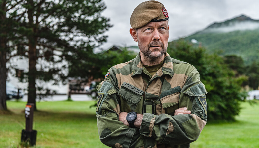 Sjef for 2. bataljon, oberstløytnant Werner Staurset. Sjef for 2. bataljon, oberstløytnant Werner Staurset.