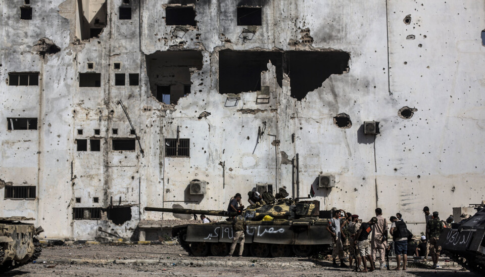 Verken tyrkiske eller russiske styrker, som støtter hver sin side, viser vilje til å respektere våpenhvileavtalen i Libya.