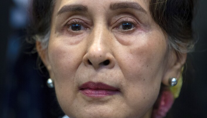 TATT: Myanmars leder Aung San Suu Kyi ble pågrepet av hæren natt til mandag, få timer før den nyvalgte nasjonalforsamlingen skulle tre sammen for første gang TATT: Myanmars leder Aung San Suu Kyi ble pågrepet av hæren natt til mandag, få timer før den nyvalgte nasjonalforsamlingen skulle tre sammen for første gang