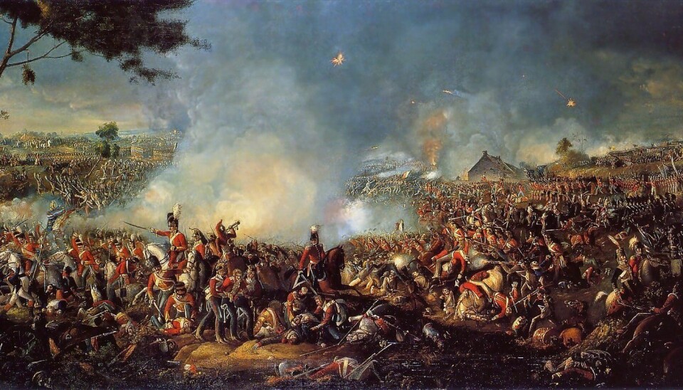 KRIG: Det er liten tvil at folk som Clausewitz tenkte mer avanserte tanker om krig enn det vi gjør i dag, skriver Harald Høiback. Dette maleriet er fra slaget ved Waterloo i 1815.