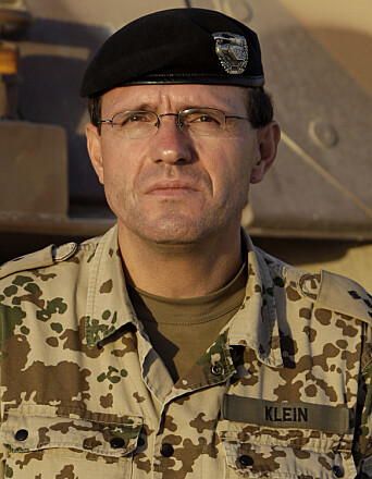 FRIKJENT: Den tyske offiseren Georg Klein ba om luftstøtte for å bombe to tankbiler med drivstoff i Afghanistan i 2009. Ifølge Nato ble opptil 142 mennesker drept, blant dem mange sivile. FRIKJENT: Den tyske offiseren Georg Klein ba om luftstøtte for å bombe to tankbiler med drivstoff i Afghanistan i 2009. Ifølge Nato ble opptil 142 mennesker drept, blant dem mange sivile.