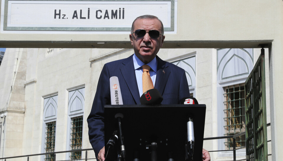 UVENNSKAP: Tyrkias president Recep Tayyip Erdogan snakket med journalister 18. september 2020, etter en konfrontasjon med Hellas i Middelhavet.