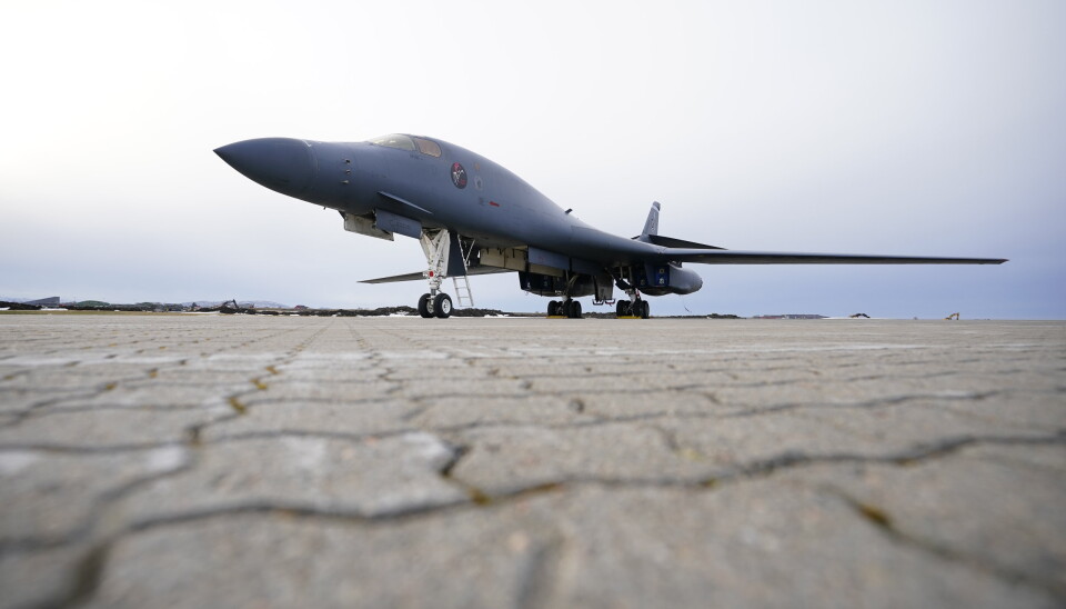 Amerikanske bombefly er et svar på Russlands handlinger, skriver Tom Myrvold. Her ser vi B-1B «Lancer» bombefly som landet på Ørland flystasjon.