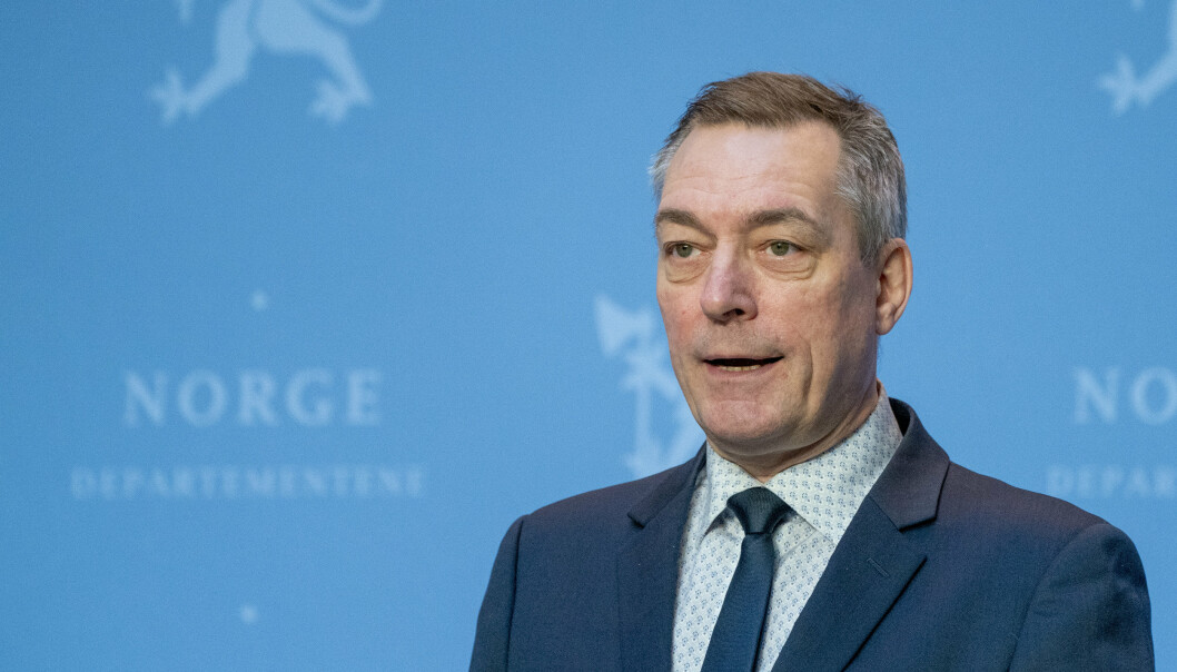 SALG: Forsvarsminister Frank Bakke-Jensen (H) sier salget av Bergen Engines ikke ble vurdert etter reglene for eierskapskontroll i forbindelse med salget til det russiske selskapet TMH international.