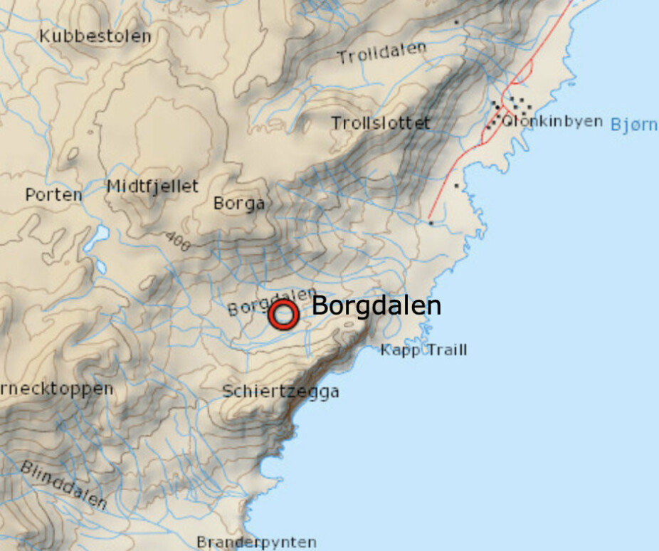 Kart over sørdelen av Jan Mayen. De befant seg i Borgdalen da skredet gikk - dalen er uthevet på kartet. Borgdalen ligger to-tre kilometer sørvest for stasjonen i Olonkinbyen.