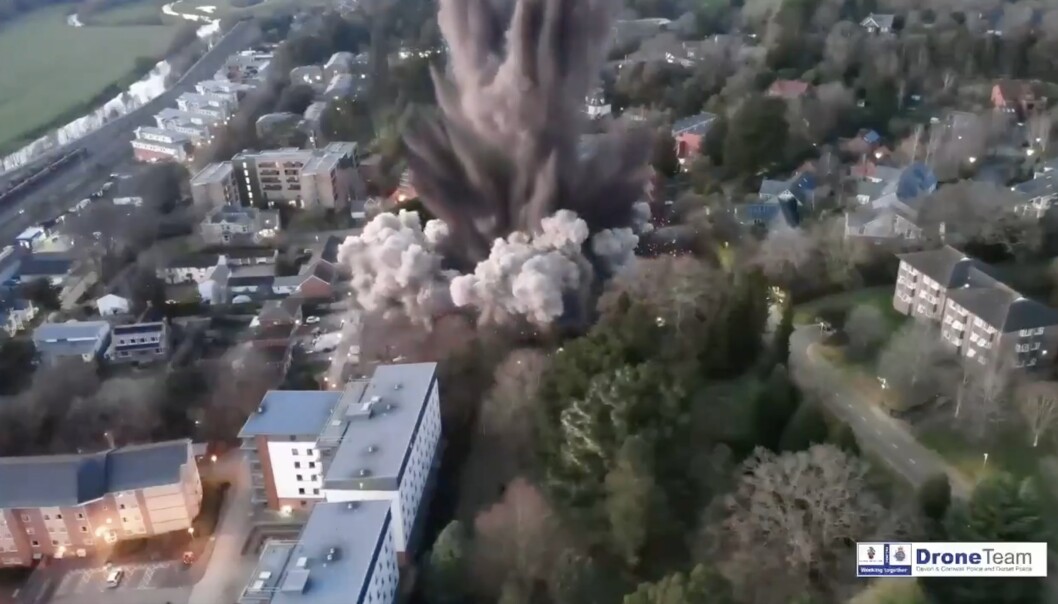 Bomben i Exeter var av en type som ikke er blitt funnet i Storbritannia på flere år, ifølge det britiske forsvaret. Bomben i Exeter var av en type som ikke er blitt funnet i Storbritannia på flere år, ifølge det britiske forsvaret.