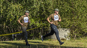 3000 meter er en av de militære testene. 3000 meter er en av de militære testene.