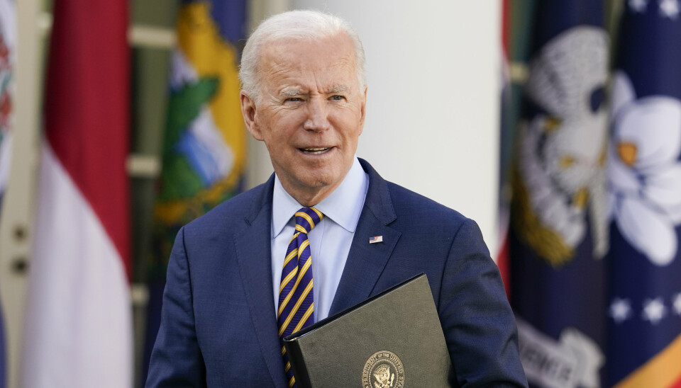 VRIENT: President Joe Biden sier i et intervju at det er mulig, men vrient, å rekke fristen 1. mai.