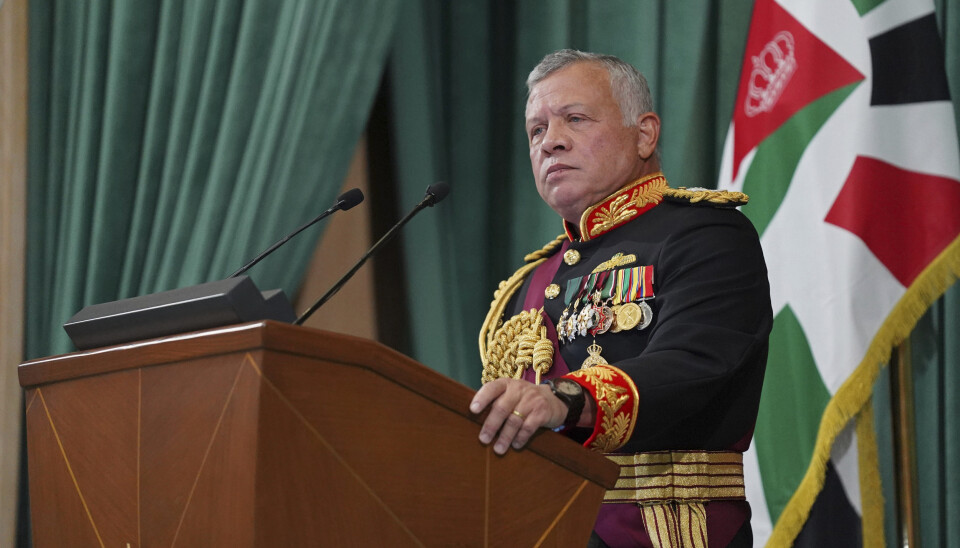 Kong Abdullah II av Jordan, her på talerstolen i Amman i desember i fjor.