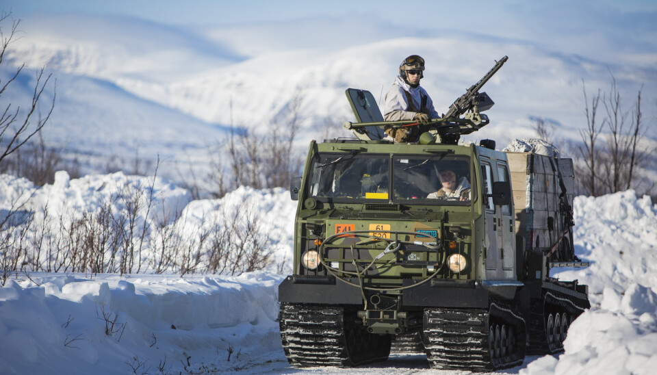 OPPGRADERES: En norsk BV206. Nå skal 700 vogner oppgraderes.