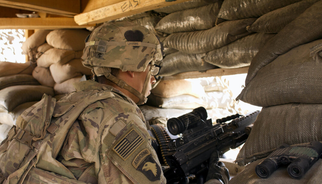 Dette arkivbildet fra 2016 viser en amerikansk soldat ved Camp Swift, nord i Irak. Dette arkivbildet fra 2016 viser en amerikansk soldat ved Camp Swift, nord i Irak.