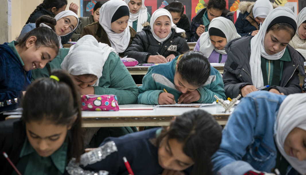 150 MILLIONER DOLLAR: Disse pengene skal gå til FNs hjelpeorganisasjon for palestinske flyktninger. 150 MILLIONER DOLLAR: Disse pengene skal gå til FNs hjelpeorganisasjon for palestinske flyktninger.