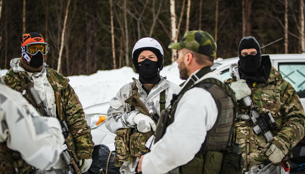 SAMTRENING: Amerikanske og svenske styrker trente sammen under øvelsen Vintersol 2021. Hensikten var å trene under subarktiske forhold.