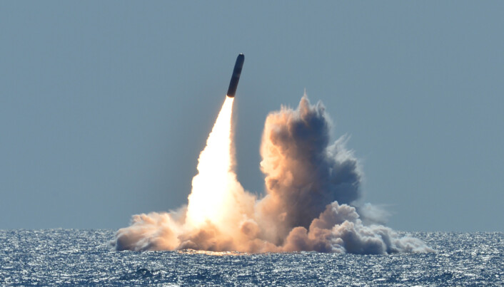 AVFYRING: Et trident missil som kan bære flere kjernefysiske stridshoder. AVFYRING: Et trident missil som kan bære flere kjernefysiske stridshoder.