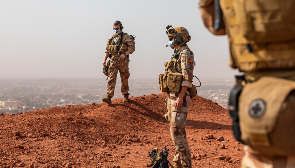 FØRSTE DOSE: Styrkebeskyttelsesoldater fra NORTAD III på høyderekognosering i Bamako. Disse fikk første dose av Moderna-vaksinen i forrige uke, ifølge FOH.