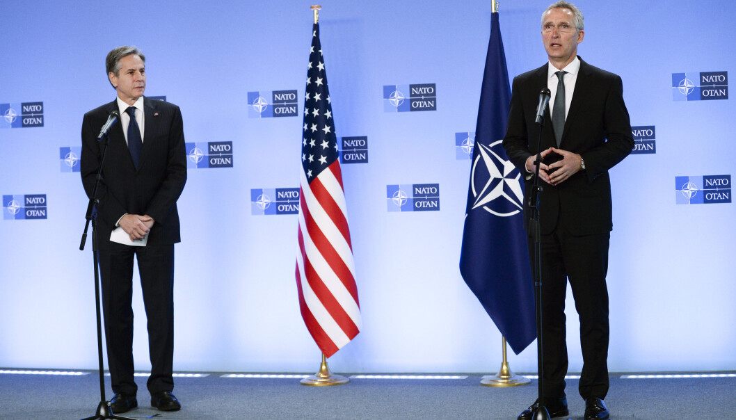 TREKKER SEG UT: NATOs generalsekretær Jens Stoltenberg sammen med USAs utenriksminister Antony Blinken. TREKKER SEG UT: NATOs generalsekretær Jens Stoltenberg sammen med USAs utenriksminister Antony Blinken.