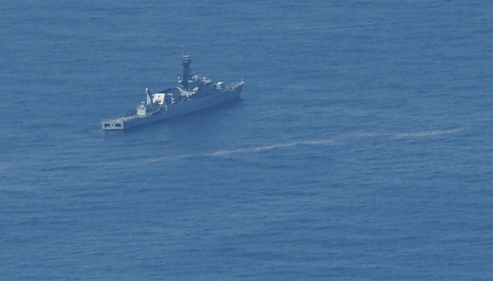SAVNET: Et indonesisk marinefartøy under letingen etter den savnede ubåten torsdag.