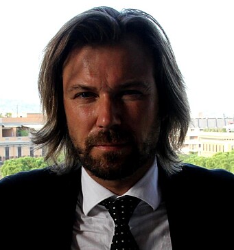 PROFESSOR: Alf Petter Høgberg ved Universitet i Oslo. PROFESSOR: Alf Petter Høgberg ved Universitet i Oslo.