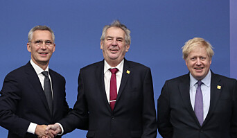 Tsjekkias president Milos Zeman (i midten) sammen med Jens Stoltenberg og Boris Johnson. Tsjekkias president Milos Zeman (i midten) sammen med Jens Stoltenberg og Boris Johnson.