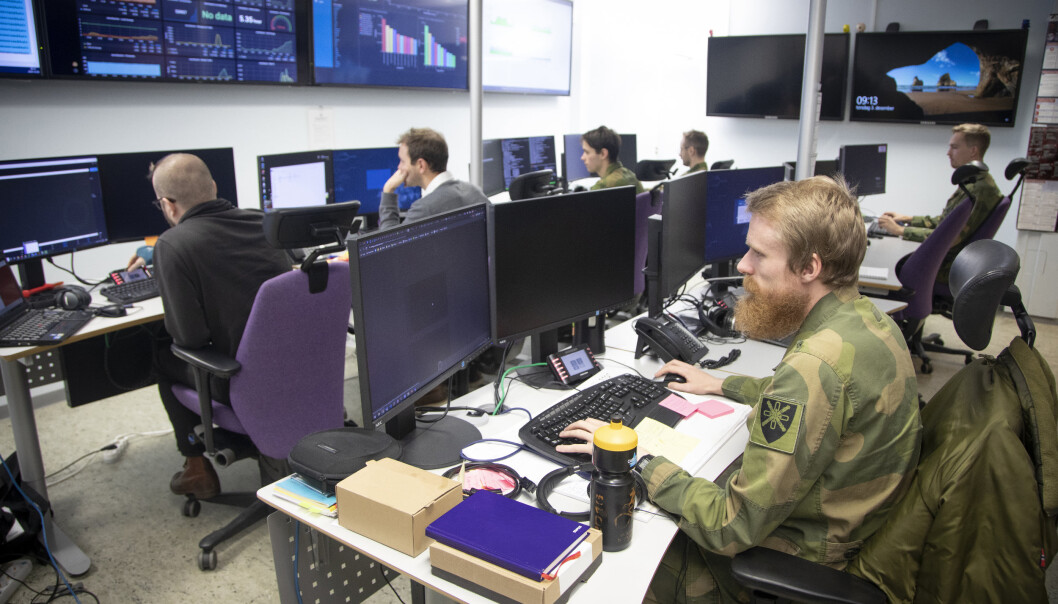 Det er flere kategorier av stillinger som nå gjøres om til militære, skriver Eivind Olsen. Her ser vi Cybersikkerhetssenteret på Jørstadmoen. Det er flere kategorier av stillinger som nå gjøres om til militære, skriver Eivind Olsen. Her ser vi Cybersikkerhetssenteret på Jørstadmoen.