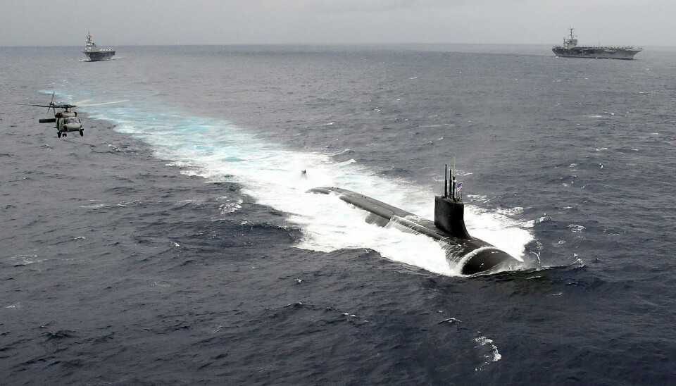 ØVELSE: Ubåten USS Seawolf på øvelse sammen med hangarskip i Stillehavet. Denne ubåten dukket opp utenfor Tromsø i august 2020.