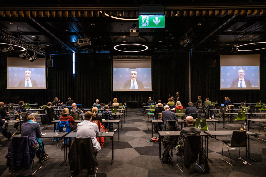 Folkemøte i forbindelse med ny havn for atomdrevne allierte ubåter ved Grøtsund utenfor Tromsø ble utført delvis digitalt. Her er forsvarsminister Frank Bakke-Jensen. Folkemøte i forbindelse med ny havn for atomdrevne allierte ubåter ved Grøtsund utenfor Tromsø ble utført delvis digitalt. Her er forsvarsminister Frank Bakke-Jensen.