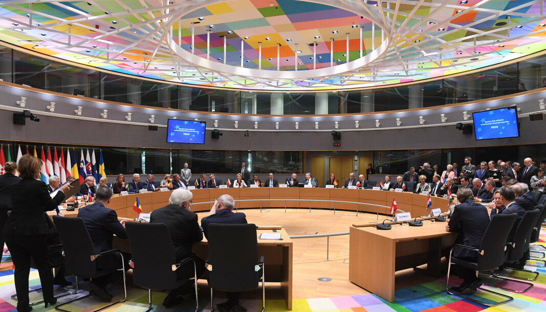 SIGNERING: EUs utenriksministre møtes etter signering av Permanent Structure Cooperation (PESCO).