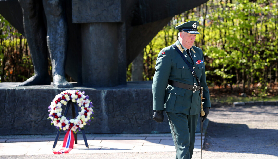 MARKERING: Til vanlig pleier Hans Majestet Kongen å legge ned krans ved Nasjonalmonumentet på Akershus festning under markeringen av 8. mai. MARKERING: Til vanlig pleier Hans Majestet Kongen å legge ned krans ved Nasjonalmonumentet på Akershus festning under markeringen av 8. mai.