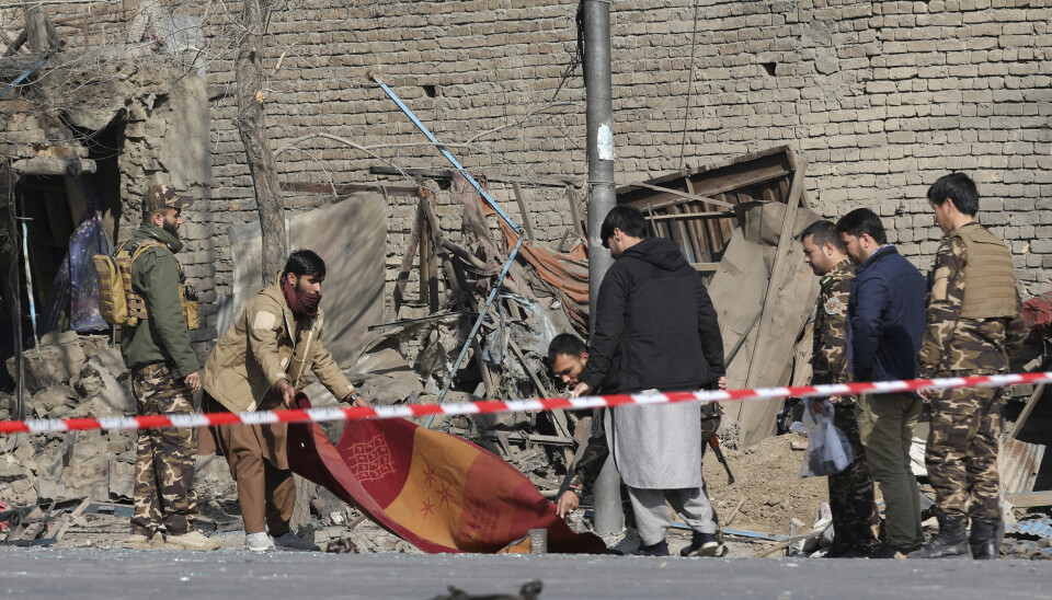 ANGREP: Taliban er mistenkt for å stå bak flere veibombeangrep. Bildet er fra en bombing i Kabul, tidligere i år.