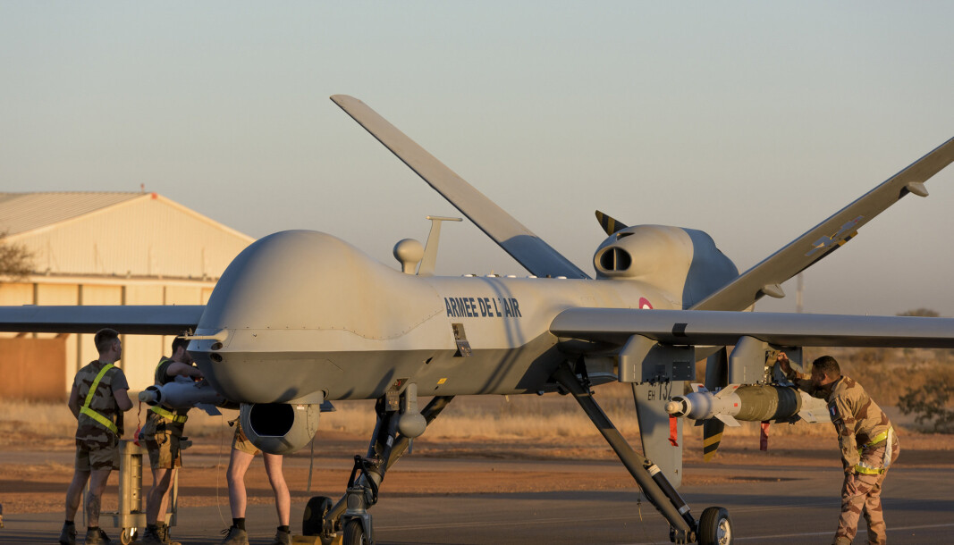 40 bemannede og 12 ubemannede kampfly er ikke en urealistisk ambisjon for 2030, skriver Jon Wicklund. Her se vi et fransk «Reaper», som er et ubemannet fly, i det afrikanske landet Niger. 40 bemannede og 12 ubemannede kampfly er ikke en urealistisk ambisjon for 2030, skriver Jon Wicklund. Her se vi et fransk «Reaper», som er et ubemannet fly, i det afrikanske landet Niger.