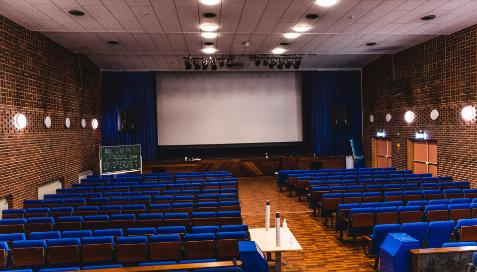 KINO: Haakonsvern har egen kinosal på leir.
