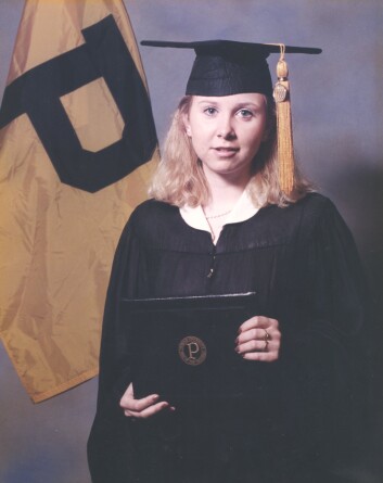 Sofie tok avgangseksamen ved Purdue University i 2000. Sofie tok avgangseksamen ved Purdue University i 2000.