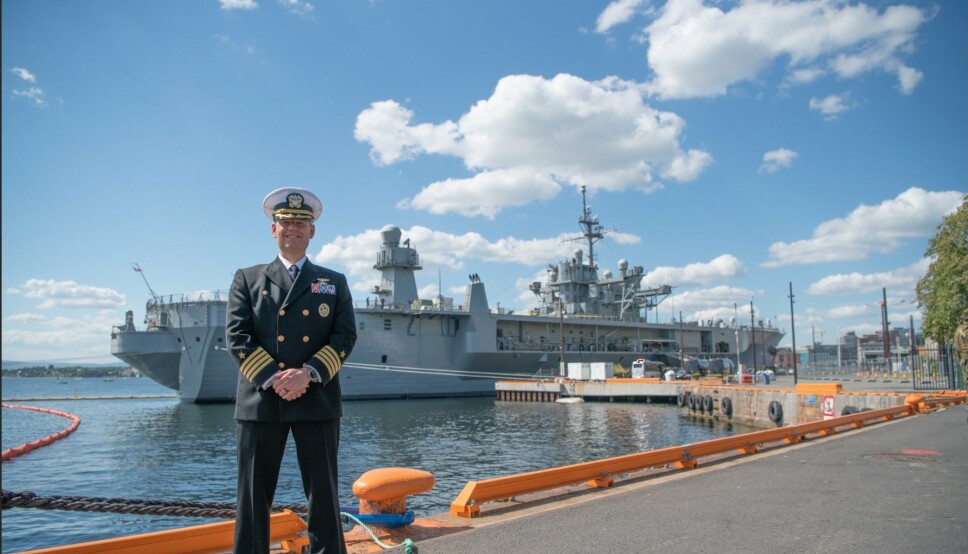 SKIPSJEF: Kommandør David Pollard er skipssjef for det amerikanske kommandoskipet som ligger til Kai på Akershus i Oslo.