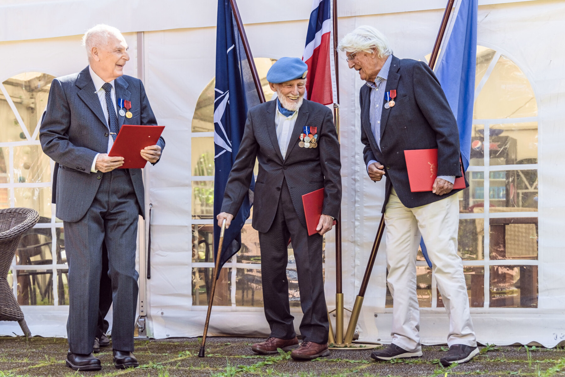Tor Anton Johannessen, Arne Johan Eliassen og John Jakob Texmon mottok sine medaljer onsdag denne uken. Tor Anton Johannessen, Arne Johan Eliassen og John Jakob Texmon mottok sine medaljer onsdag denne uken.