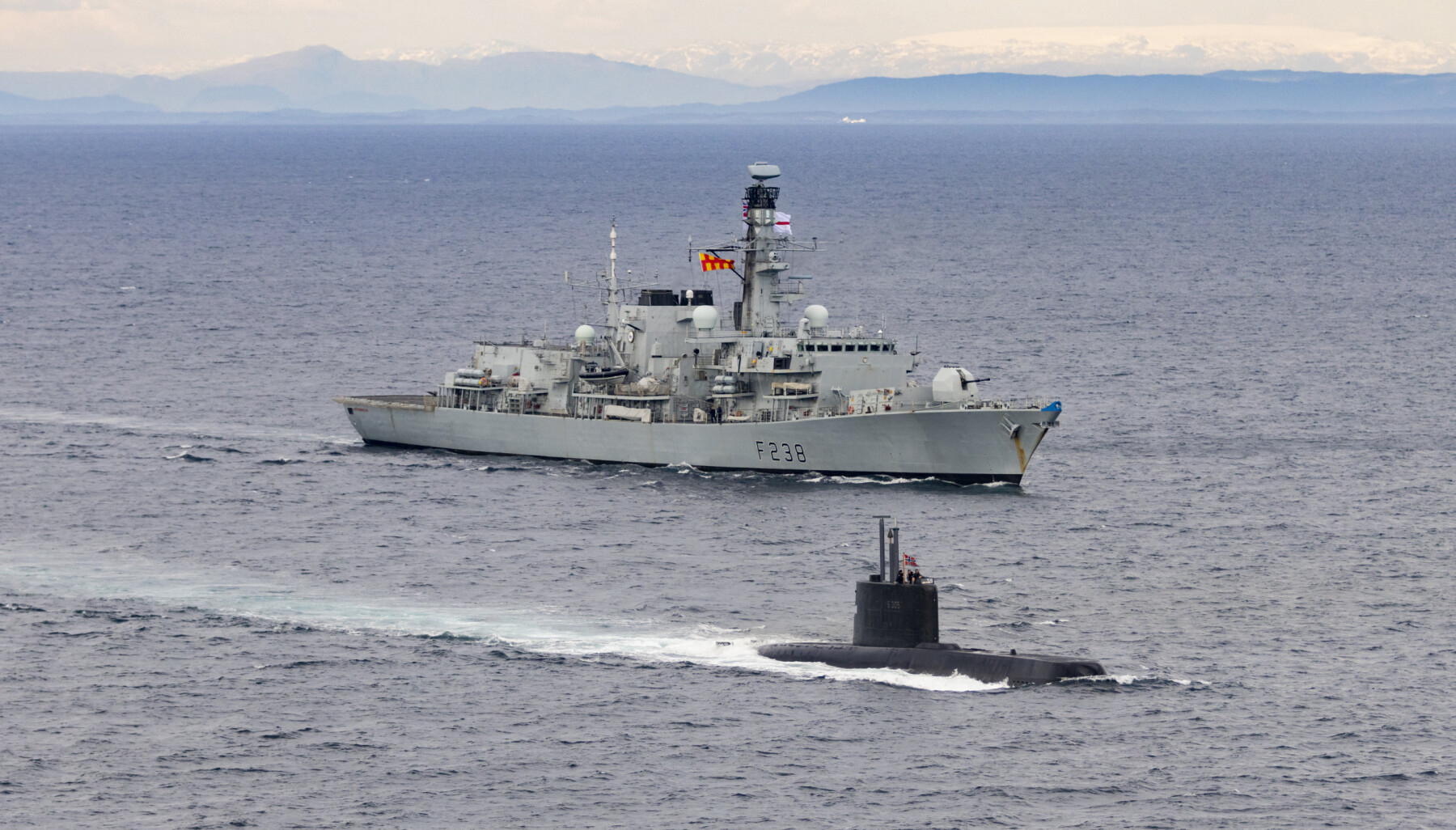 ANTI-UBÅTKRIGFØRING: HMS Northumberland er en stillegående fregatt som er designa for anti-ubåtkrigføring ANTI-UBÅTKRIGFØRING: HMS Northumberland er en stillegående fregatt som er designa for anti-ubåtkrigføring