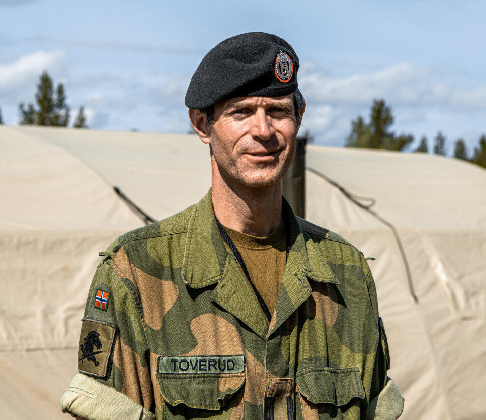 Veterinær i Forsvaret Simen Forr Toverud.
